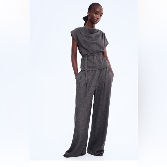 H&M Pants - Brand new with tags H&M grey Jersey pants and belted top size Large